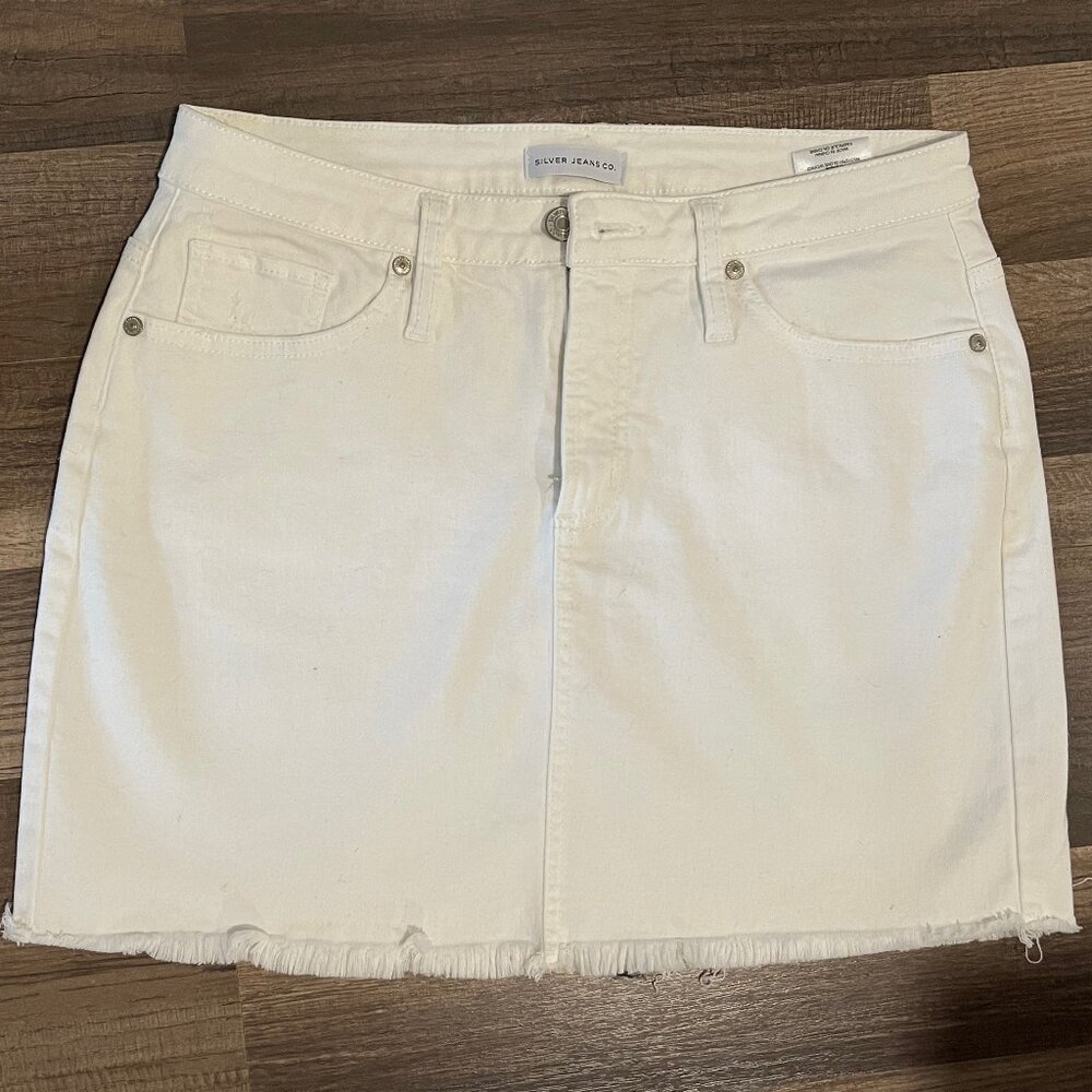 white jean skirt